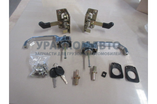 Комплект дверных ручек с замком (2 шт.) 23Y-56B-12000